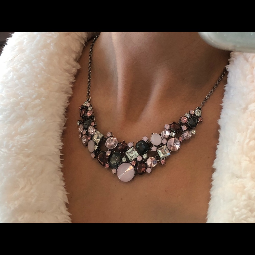 Premier designs brand pink gray & silver necklace